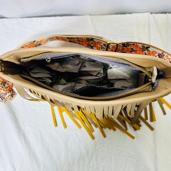 **NWT** Tan Fringe Crossbody Boho‎ Guitar Strap - Picture 5 of 6